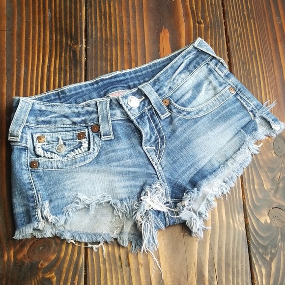 True Religion Cut Off Denim Shorts Sz 25 - Picture 2 of 3